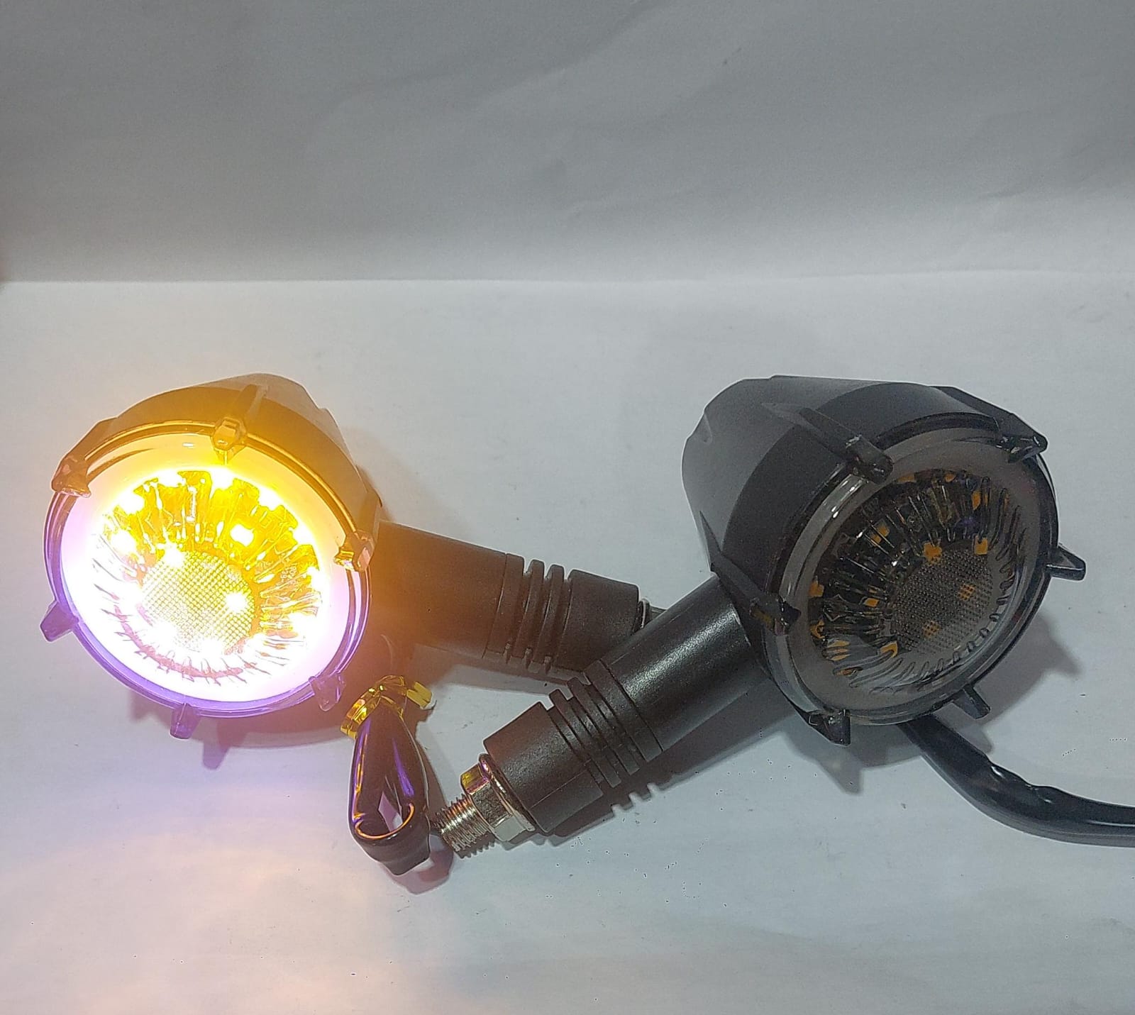 Guia Direccional Led R207 Amarilla/Azul